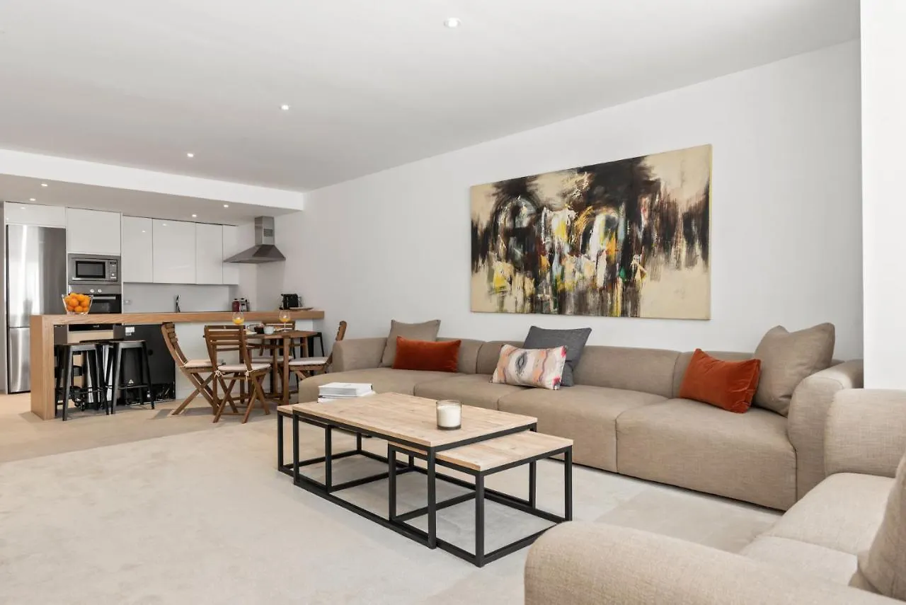 Large Apartment In Playas Del Duque Marbella