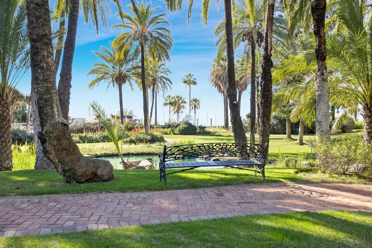 Large Apartment In Playas Del Duque Marbella